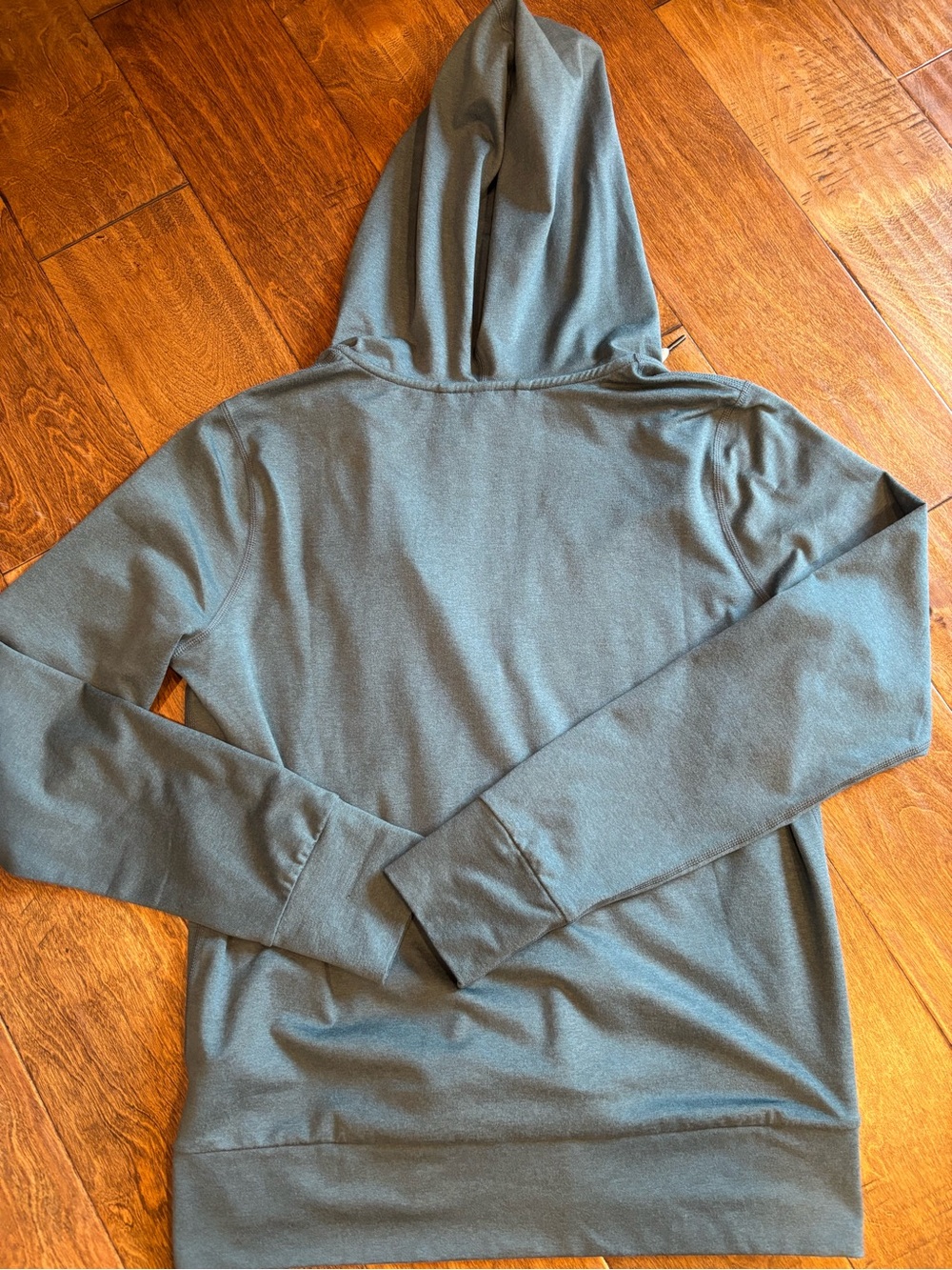 Vuori Teal-Green Halo Performance Hoodie 2.0 - Picture 3 of 6